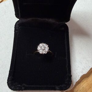 14K Gold Cluster Ring